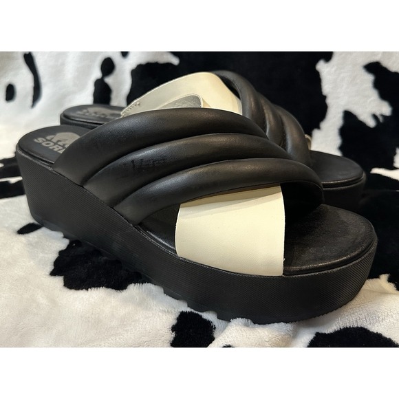 Sorel Women's Cameron Puff Flatform Slide Sandal Size 9.5 - Black/White - Picture 1 of 9